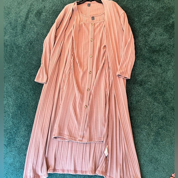 Taupe maternity set - Picture 1 of 3